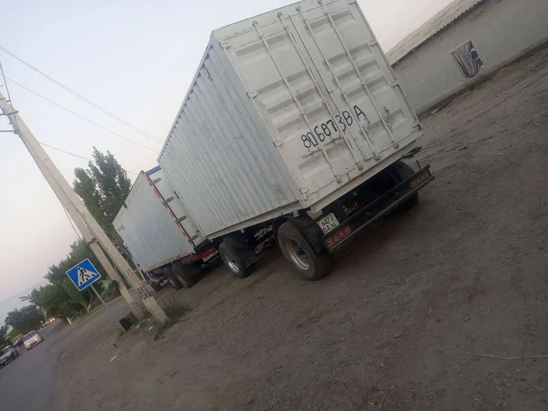 Shacman sotiladi pirsepi bn kampilekt 5 Shacman sotiladi pirsepi bn kampilekt 5