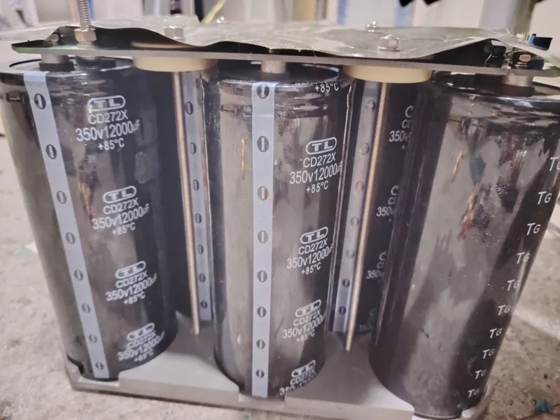 CD272X конденцатор электролитический 350v12000uF +85oC 3 CD272X 350 — фото 4
