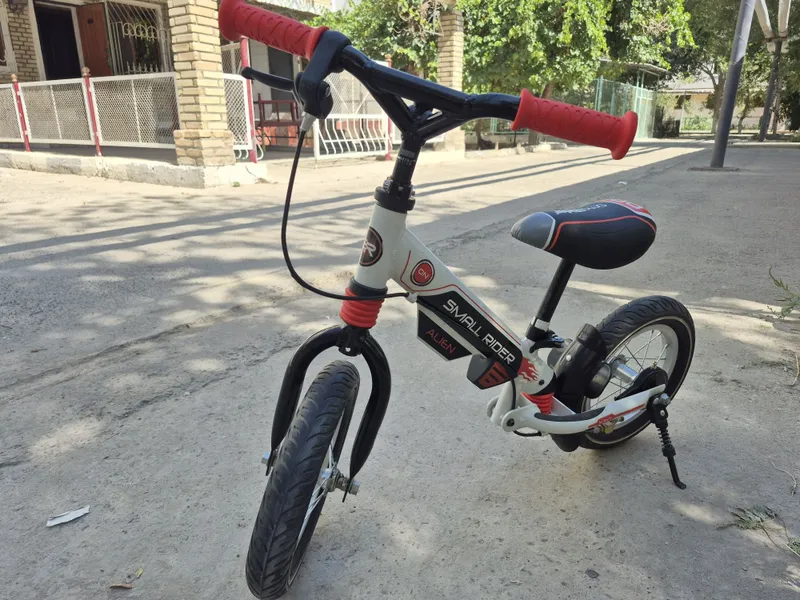 Продаётся детский беговел Small Rider 1 Продаётся детский беговел Small Rider 1