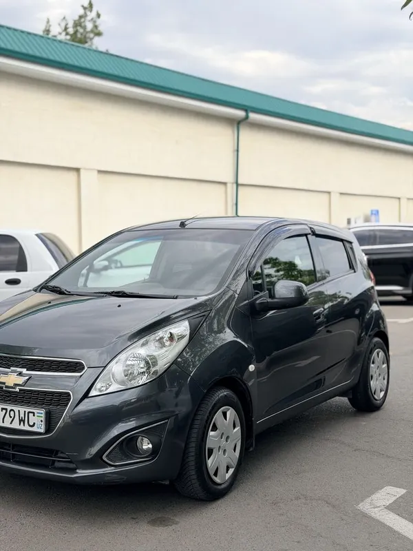 spark sotiladi 2019 yil tozza kiraska 96000 km 1 qol — фото 1