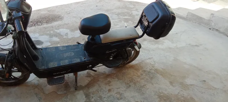 Elektr skuter sotiladi 3