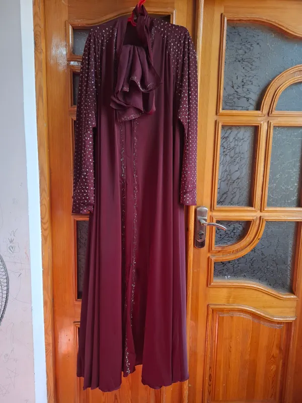 faqat 1 marta toyga kiyilgan dubay abaya yengi — фото 1