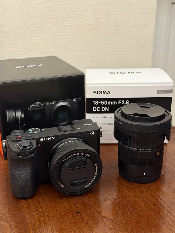 Sony a6700+ Sony 16-50mm+ Sigma 18-50mm f/2.8 1 Sony a6700+ Sony 16-50mm+ Sigma 18-50mm f/2.8 1
