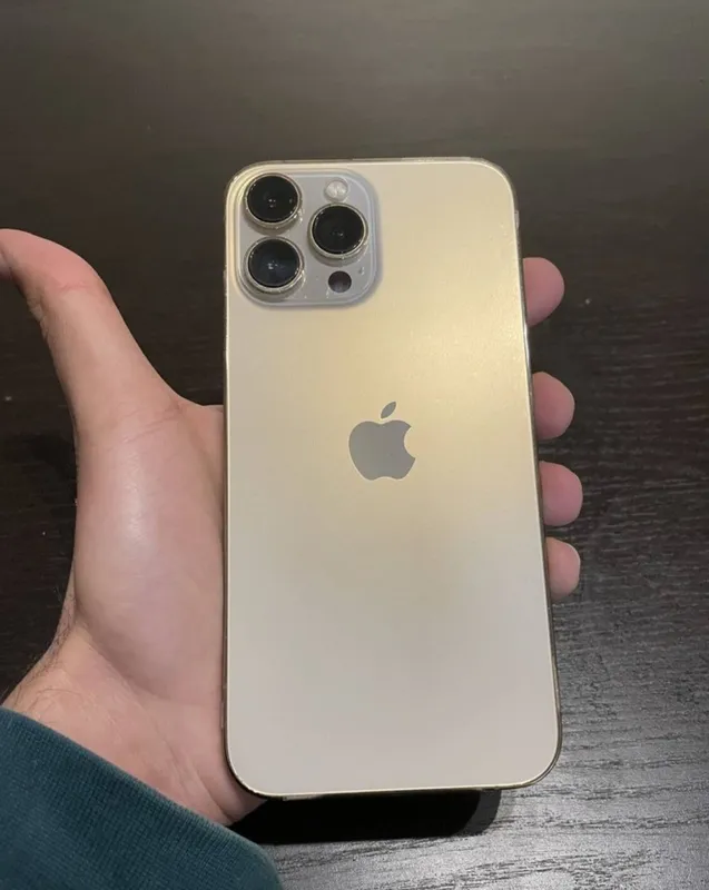 Iphone 13pro max 128mb 73yomkistli telfon sotiladi