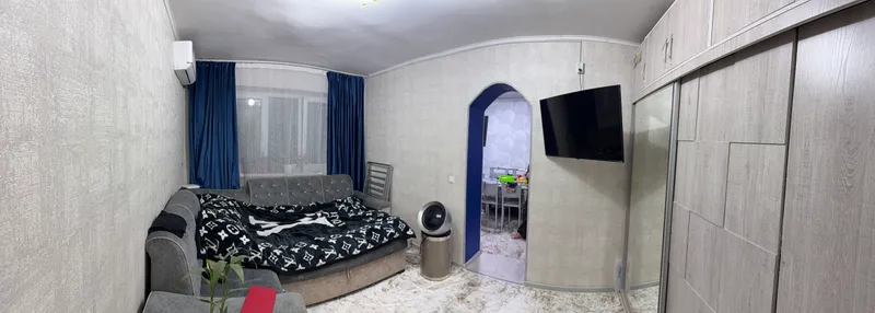 Продается 1-комн. квартира, 30м², 1/2 этаж — фото 1