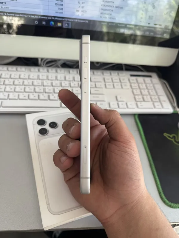 Iphone 17 pro max 256Gb yomkis 100% 3