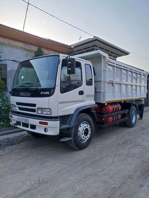 Isuzu 10t sotiladi