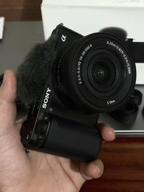 Sony A6700 4K 18-135mm видеокамера 4K 120fps 10-bit 4.4.2 7
