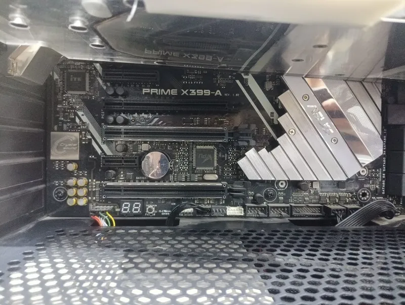 Threadripper 1920x/Asus X399A/1080TI 3 Threadripper 1920x/Asus X399A/1080TI 3