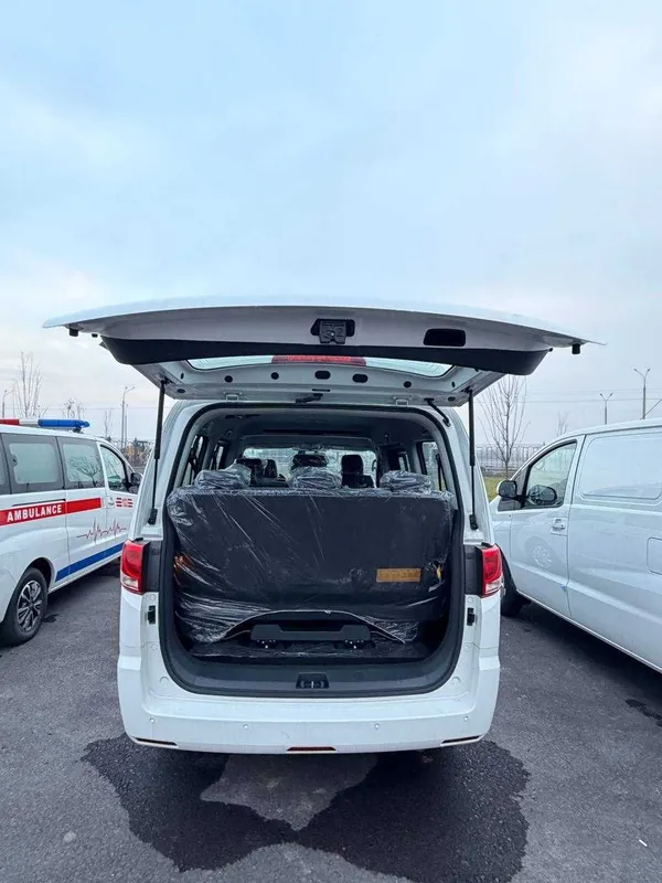 JAC M4 Luxe Miniven Yangi 9 o'rinli / Kredit Lizing Rassrochka bor — фото 3 JAC M4 Luxe Miniven Yangi 9 o'rinli / Kredit Lizing Rassrochka bor — фото 3