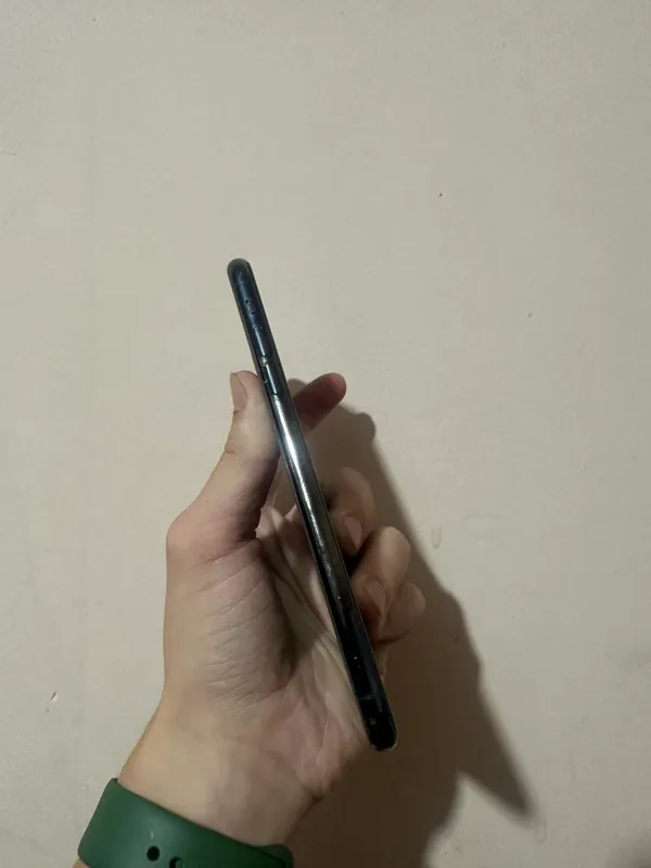 Iphone 11 pro max 512 tali 5 Iphone 11 pro max 512 tali 5