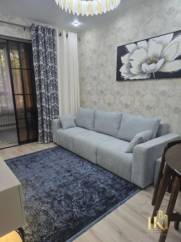2 xonali kvartira sotiladi, 56 m², Yakkasaroy tumani (mo‘ljal: Askiya bozori) 1