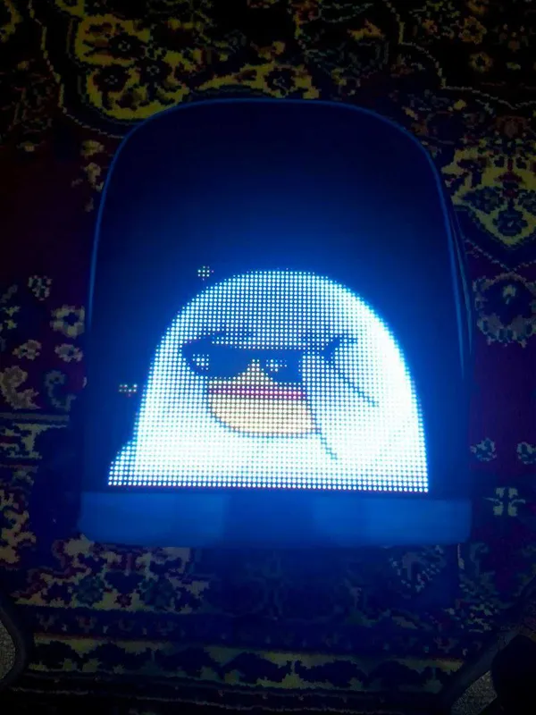 Рюкзак, Приобретайте заранее, с LED экраном, повербанк в подарок 3 Рюкзак, Приобретайте заранее, с LED экраном, повербанк в подарок 3