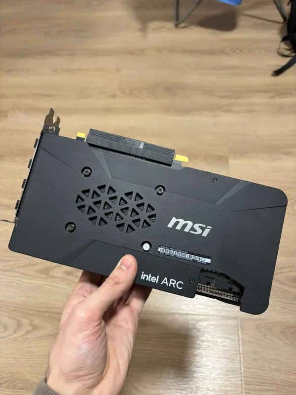Intel Arc A750 8GB GDDR6 256bit — фото 1