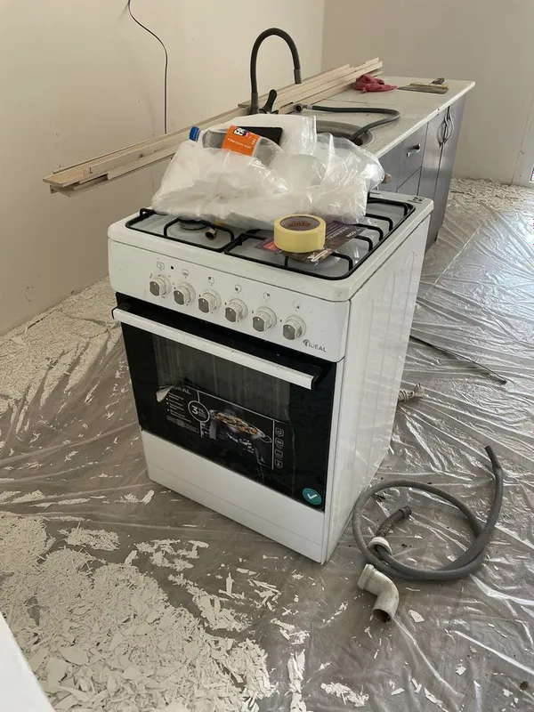 Продам газ плиту Ideal L 110 б/у Продам газ плиту Ideal L 110 б/у