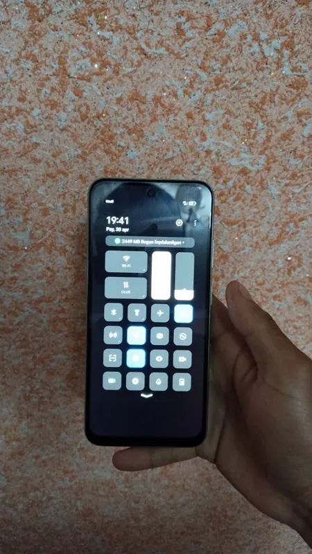Infinix smart 9 holati yaxshi — фото 1