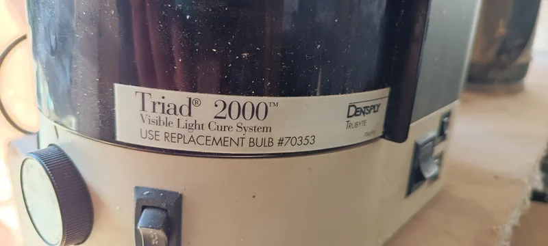 Dentsply Triad 2000 стоматологический аппарат — фото 2