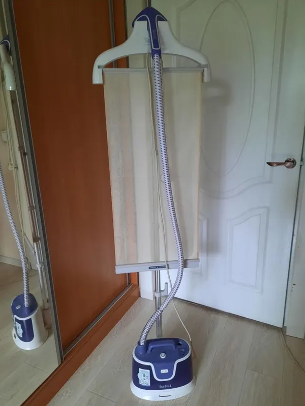 Продам паровой утюг Tefal 4