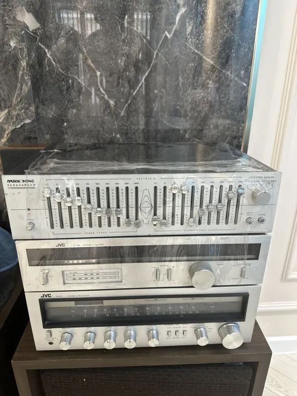 Техника Akai, Grundig, Technics, Hitachi , Sony, JVC, Aiwa, Philips — фото 6