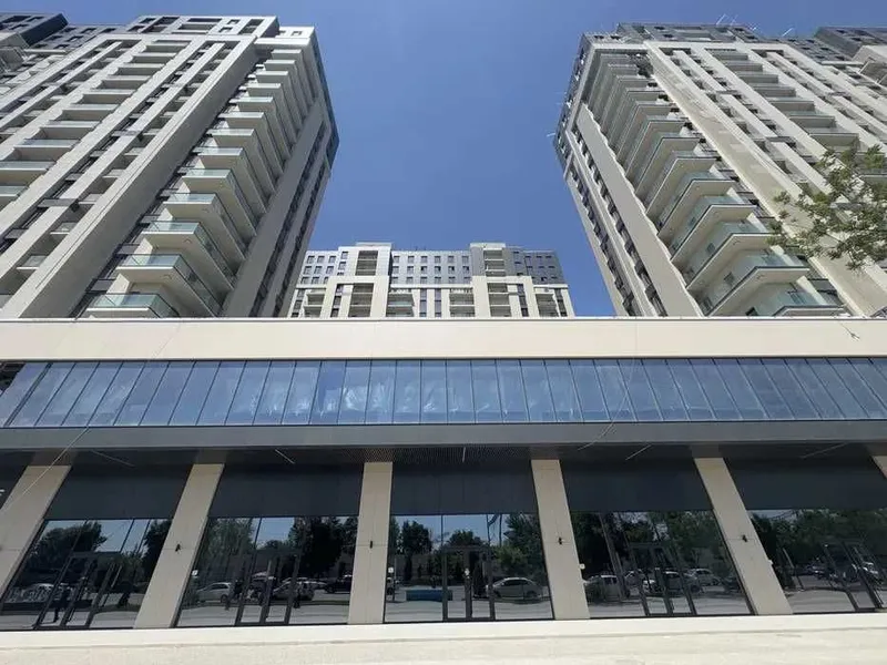 Фасадный коммерческий блок 667 м² | ЖК New Port | 1 линия — фото 1