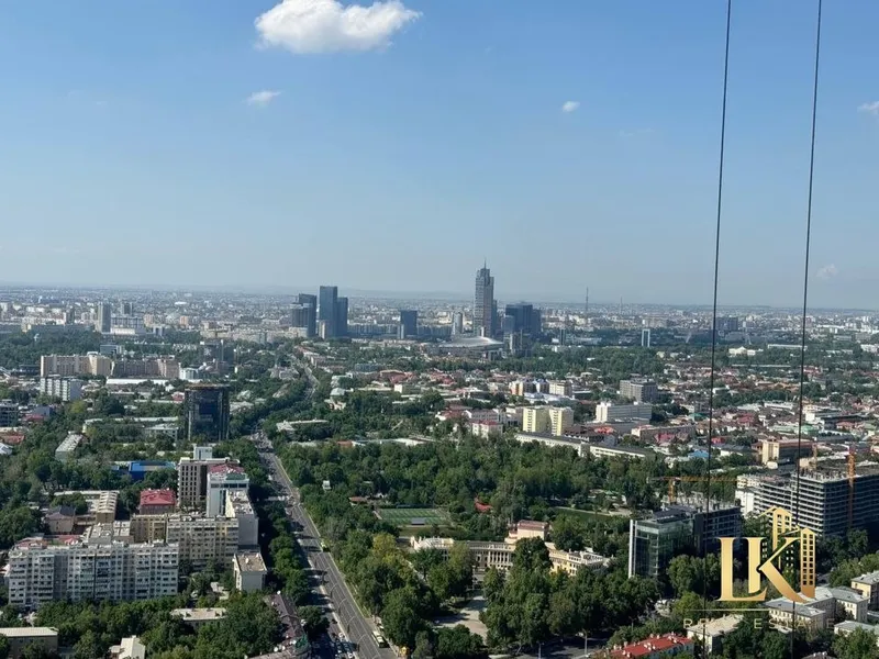 Продаётся 2-комнатная квартира в ЖК Piramit Tower 7