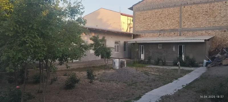 Srochno yer sotiladi 2sotix Bektemir tumanida