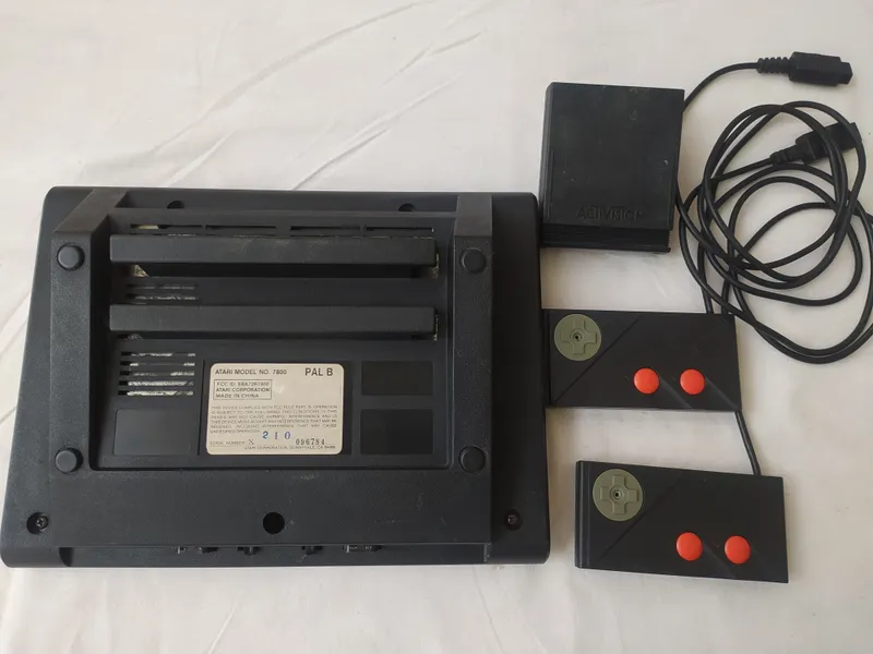 ATARI 7800 ЛЕГЕНДАРНИЙ КОНСОЛ 80 ГОДА — фото 3