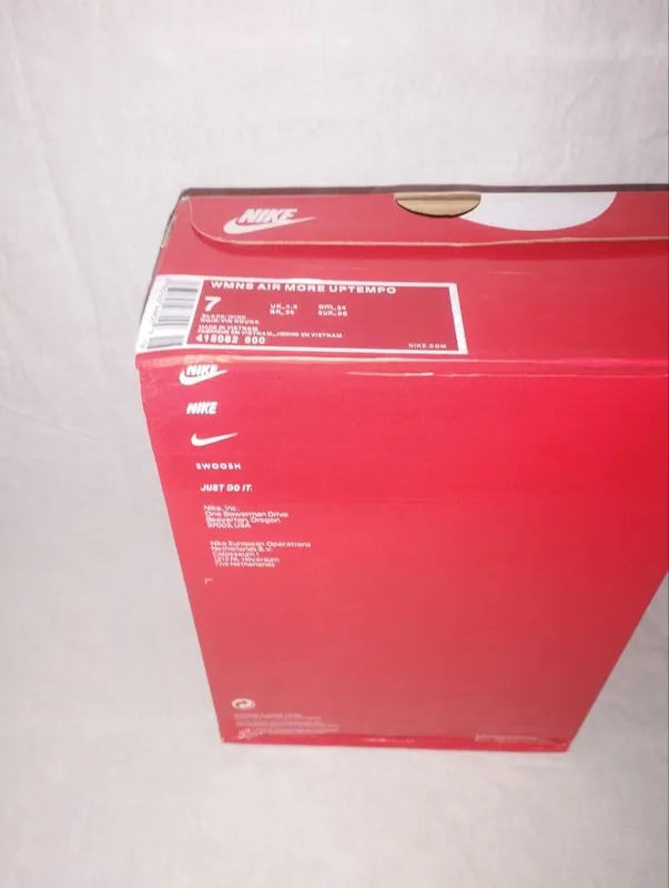 Кроссовки Nike Air More Uptempo (38 размер, 24 см) — Новые оригинал — фото 1