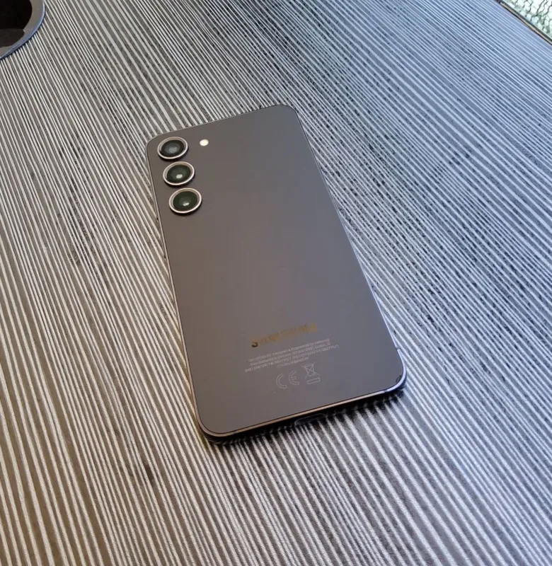 Samsung S23 vietnam 8/256 1
