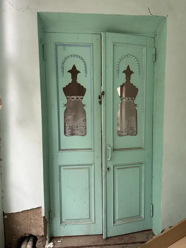 Eshik va romlar buzib olib ketish kerak — фото 1