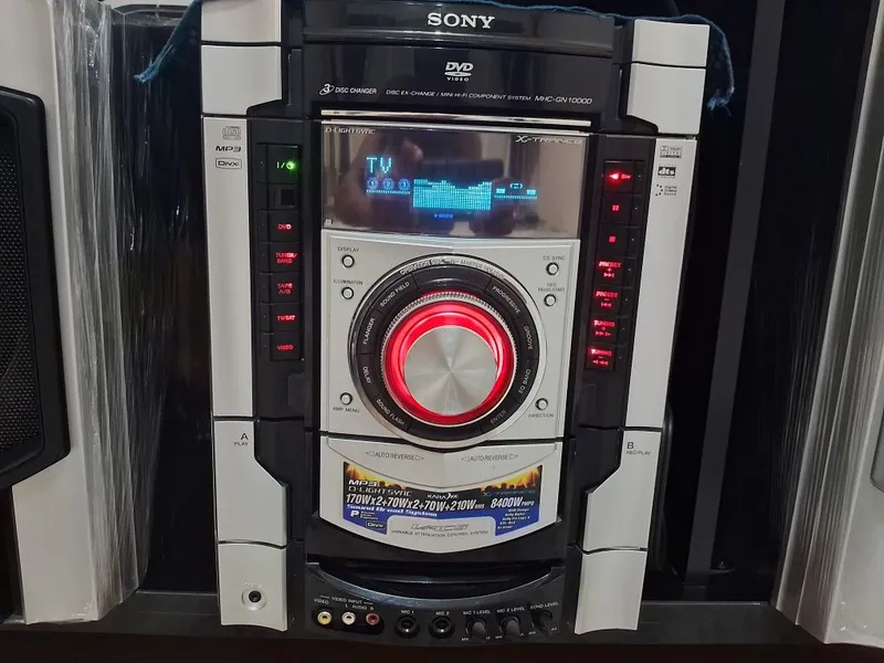 Музыкальный центр SONY 8400 WAT холати Ало янги DVD формат — фото 3