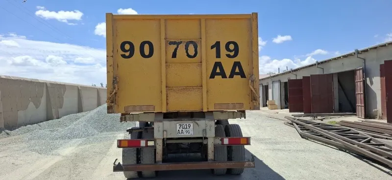 Kamaz 6520 maz prisepi bilan sotiladi 8