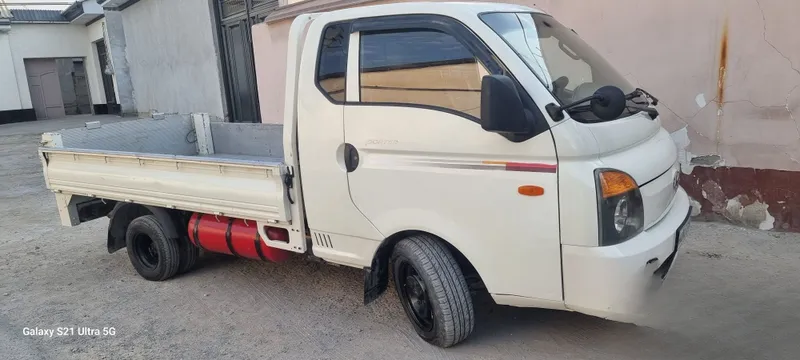Hyundai Porter sotiladi 2 Hyundai Porter sotiladi 2