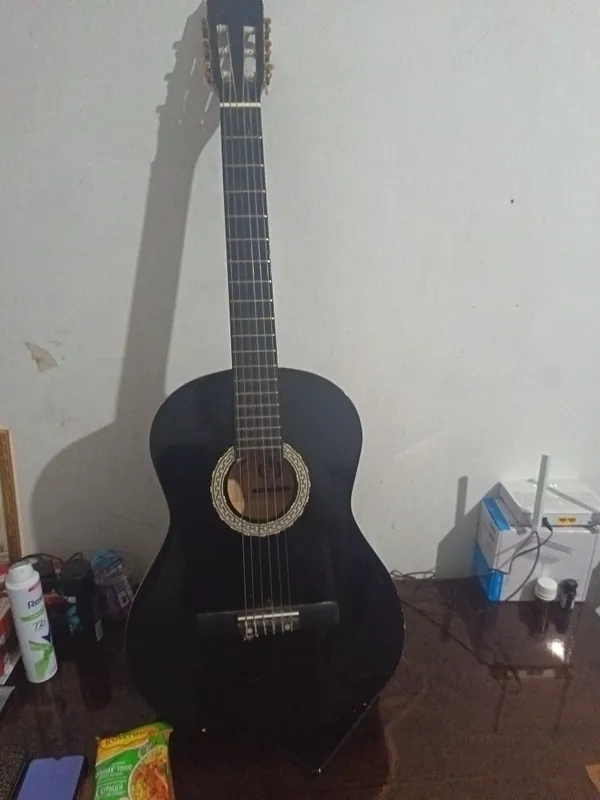 gitara 2