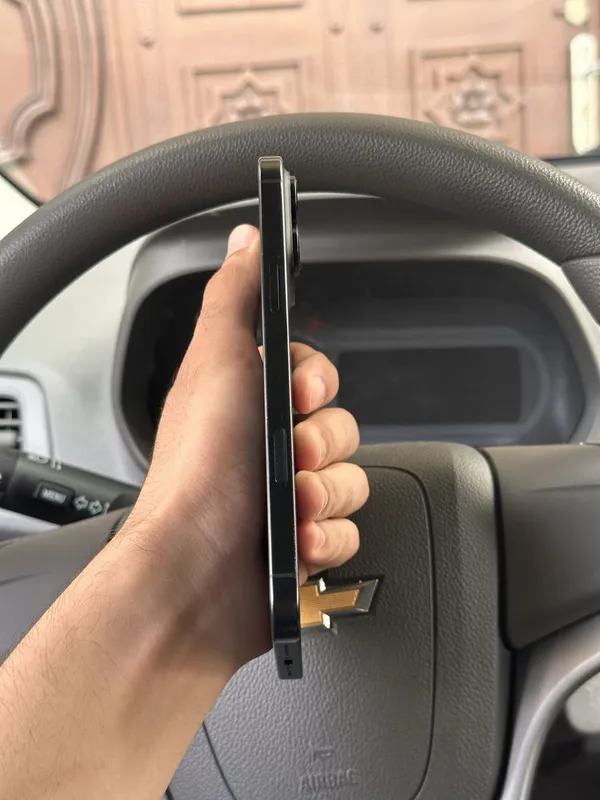 Iphone 16 pro max 95% — фото 2