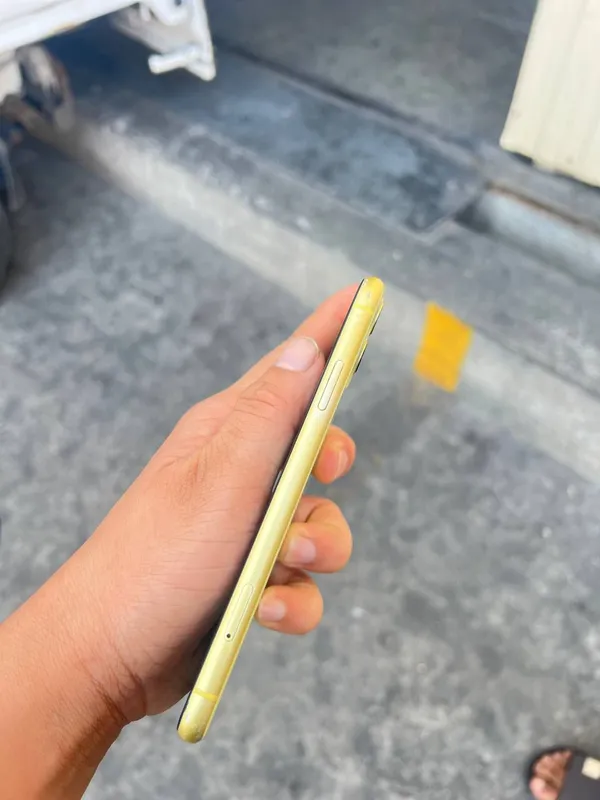 iPhone 11 9 iPhone 11 9
