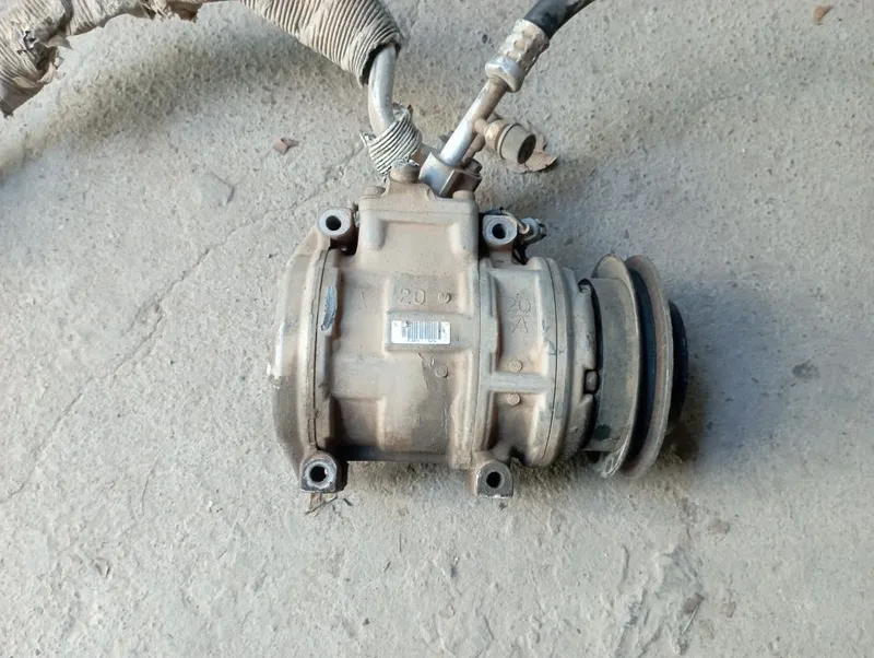 Toyota land cruiser 80 kompressor konditsioner