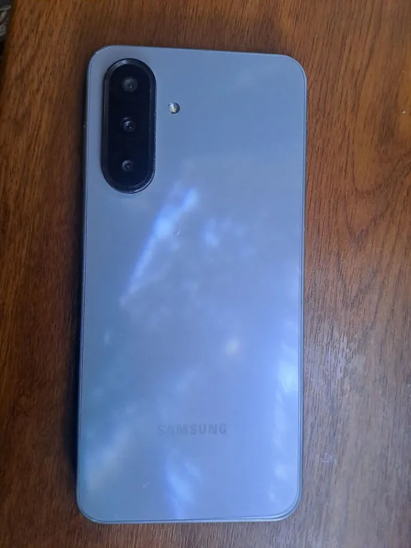 Samsung A17 sotiladi xolati edial 2 Samsung A17 sotiladi xolati edial 2