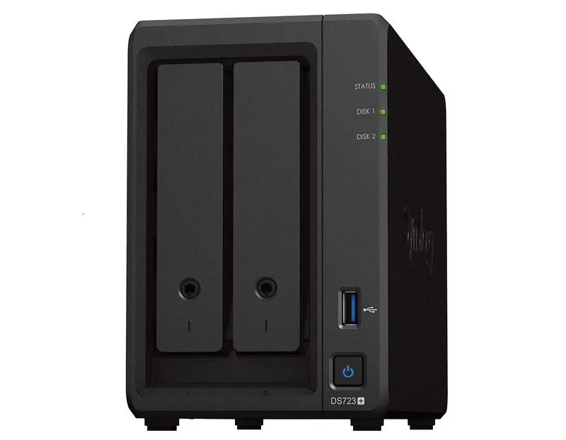 }Сетевое хранилище NAS Synology DS723+ 1