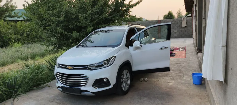 Tracker 1 premier avtomat sotiladi holati a'lo — фото 1