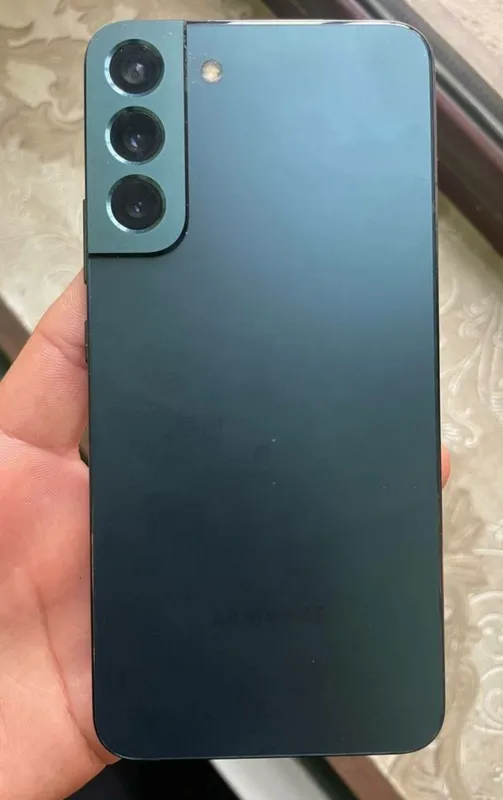 Samsung S22 1