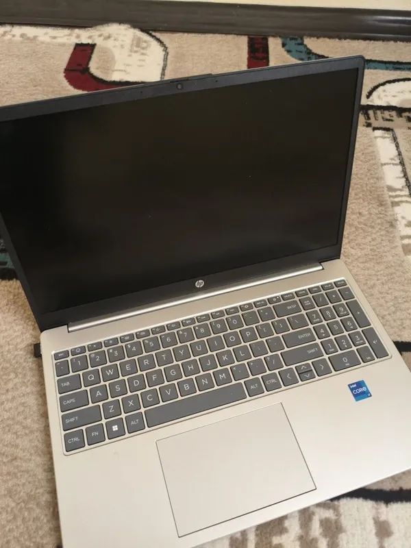 HP Laptop 15-fd0xxx sotiladi