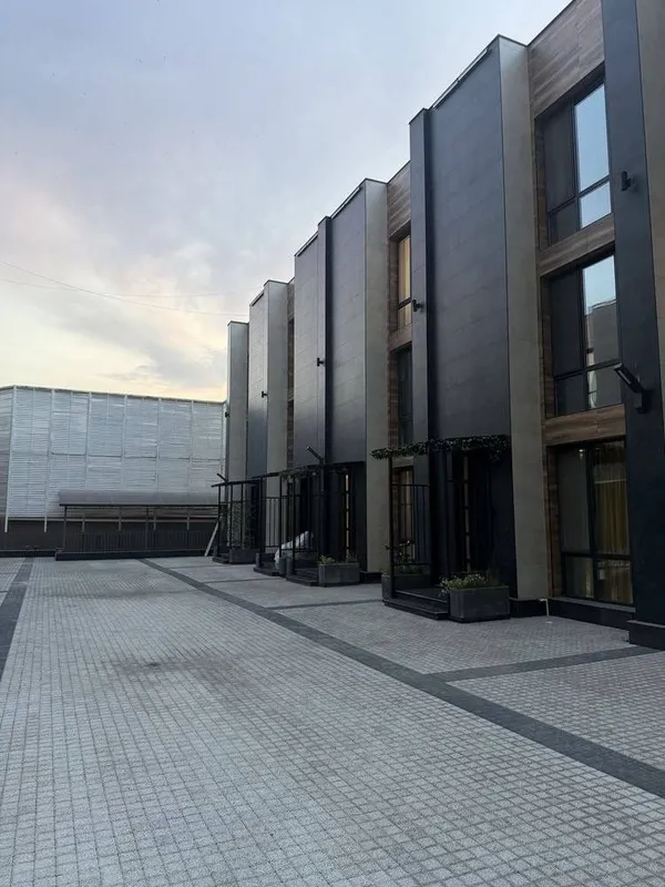 Таунхаус продается рядом с Академгородок 5