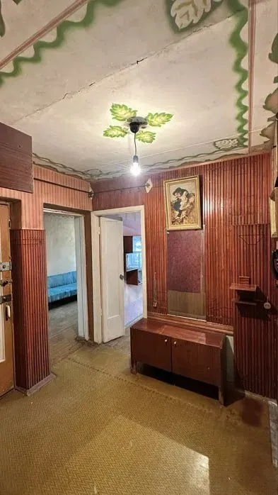 Kvartira sotiladi Uchtepa tumani