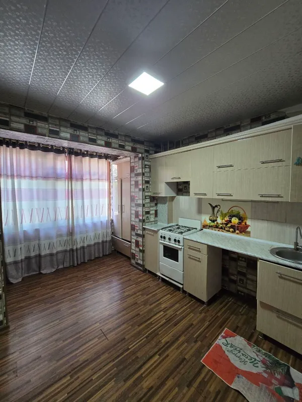 прадаётса спальни и кухня за 5000000 сум — фото 1