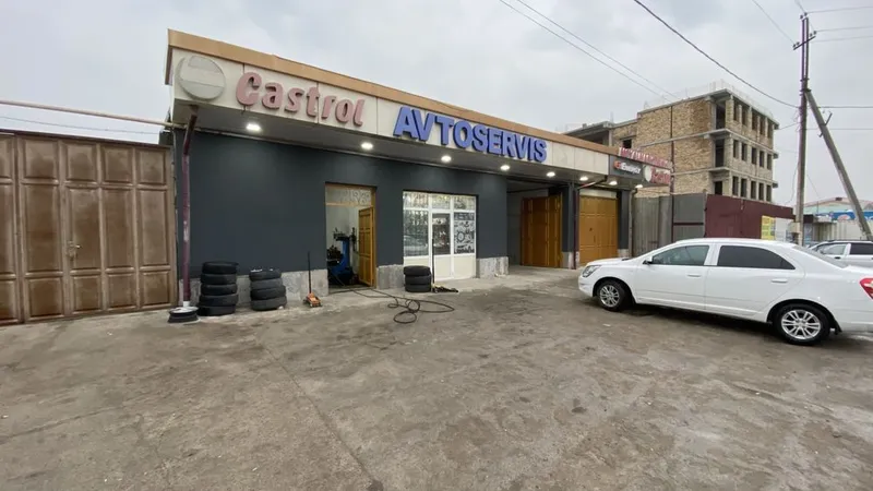 Сдаётся подьёмник в автосервисе