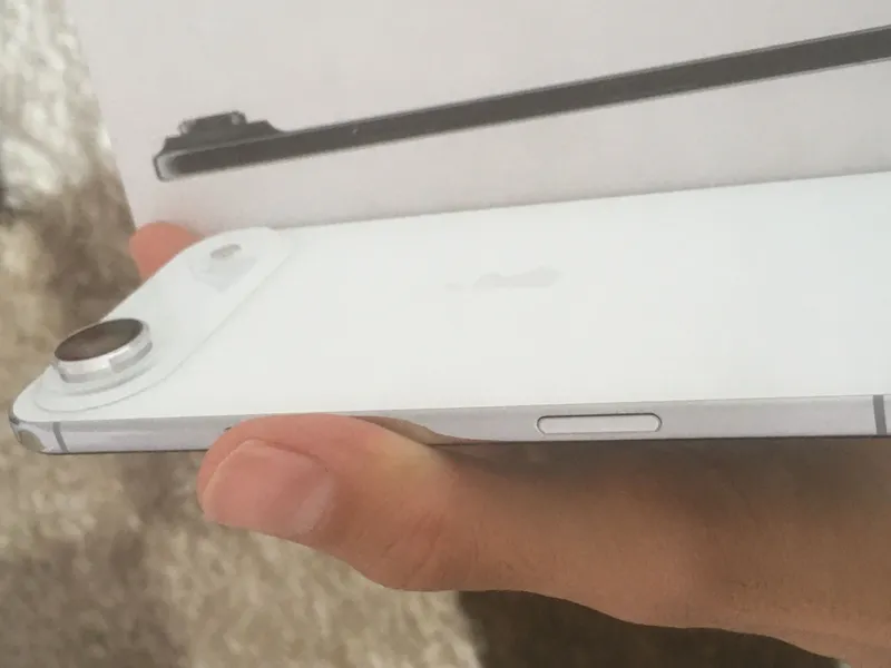 Iphone 17 Air Lux Dubai
