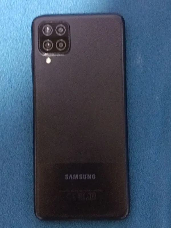 Samsung galaxy A 12 — фото 1