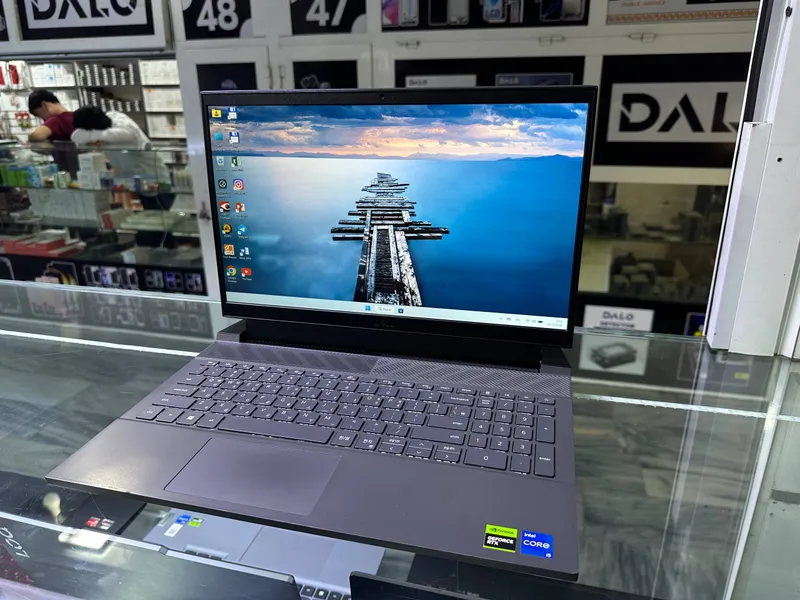 Ноутбук Dell G15 3