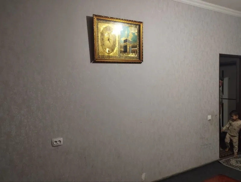 Kvartira sotiladi 2 xona 3 xona qilingan 58kv Lev Tolstoy 50-uy 2-qava